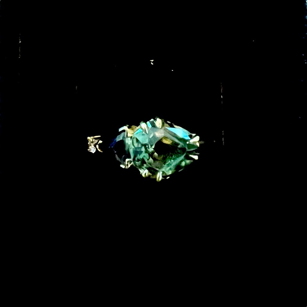 Mociun Custom Sapphire Ring